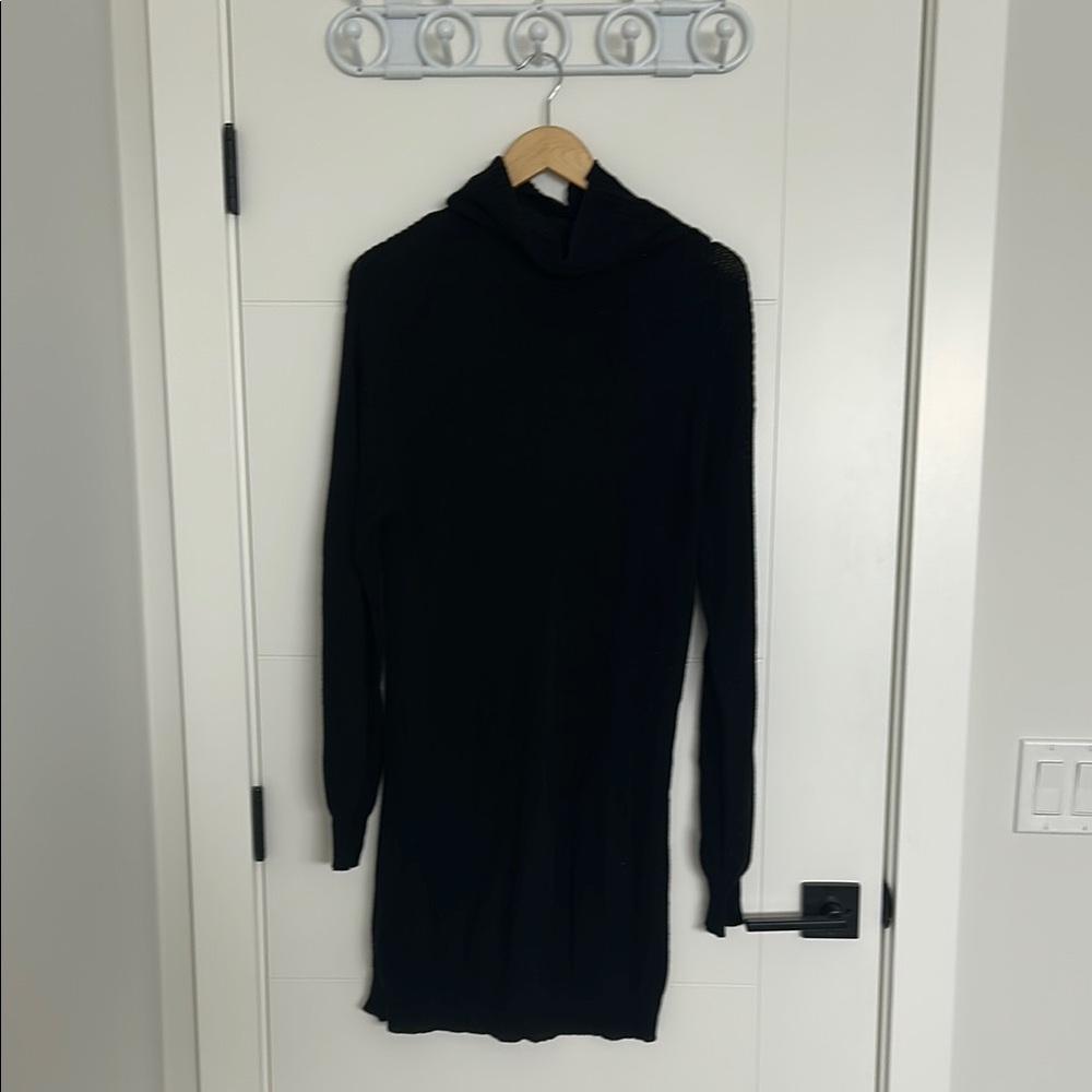 Black Long Sleeve Sweater Dress